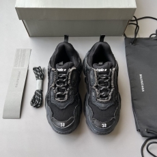 Balenciaga Sneakers